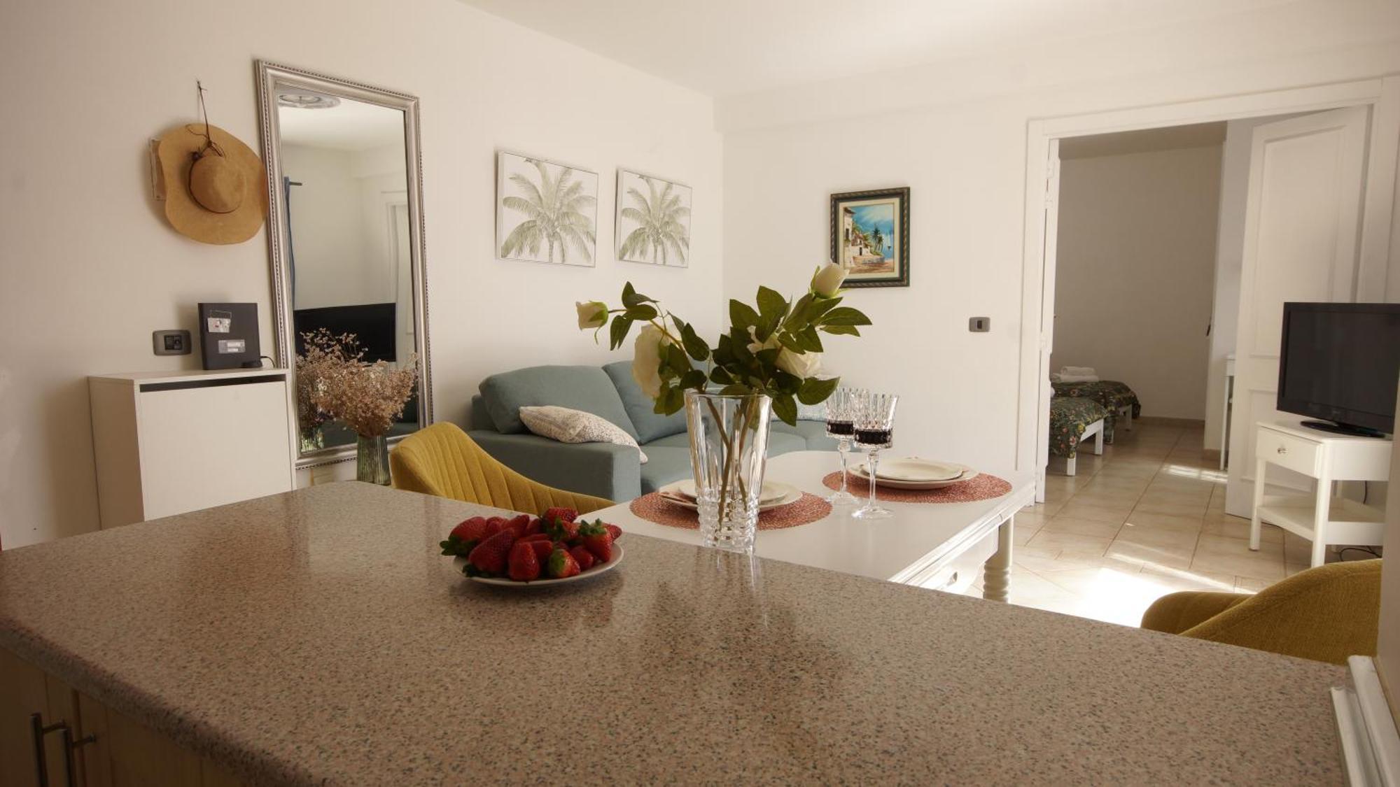 Apartamento Familiar Con Piscina Con Wi Fi En Los Cristianos Los Cristianos (Tenerife) Exterior foto